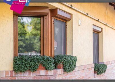 JOLA Gyula - Referencia