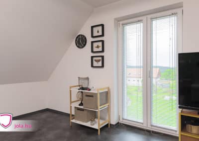 Referencia | Redőny