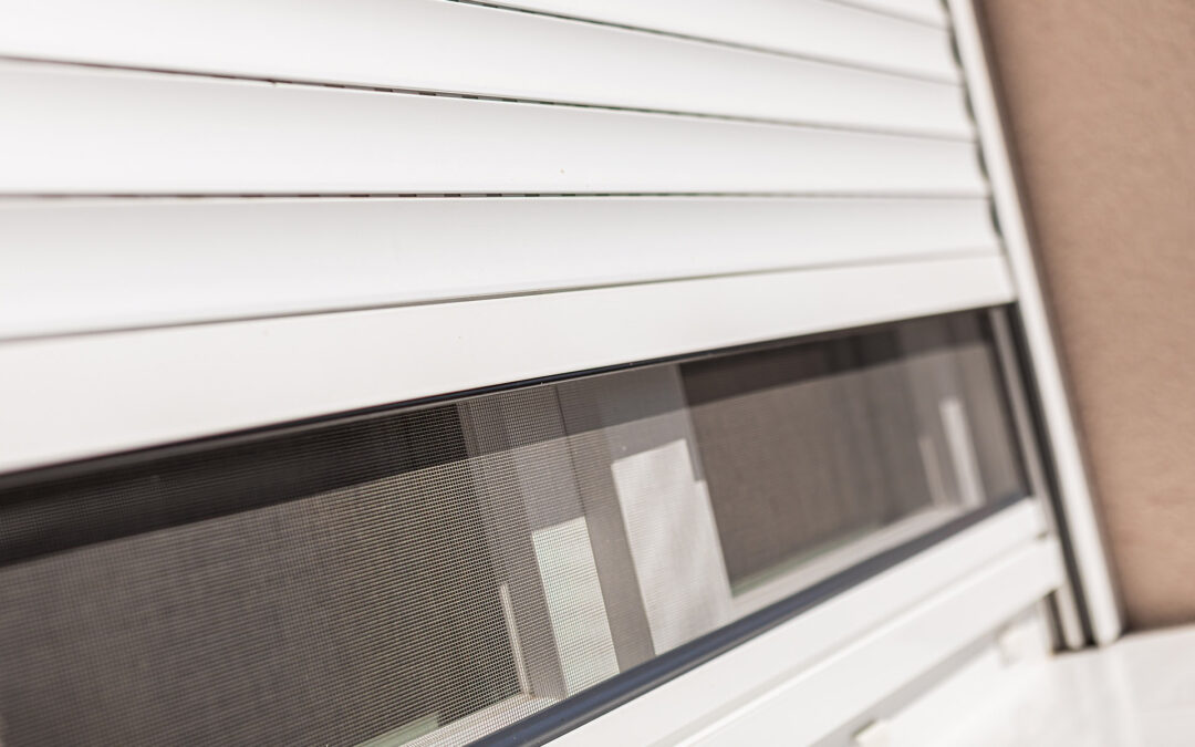 Szúnyoghálóval kombinált redőny